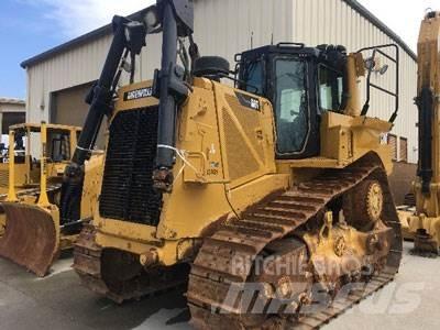CAT D8T Buldožeri gusjeničari