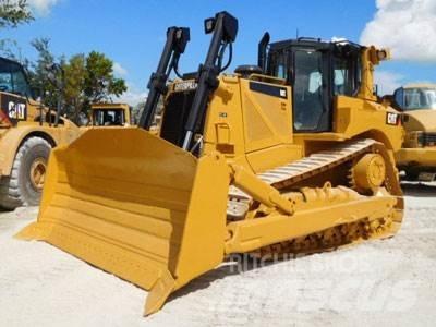 CAT D8T Buldožeri gusjeničari