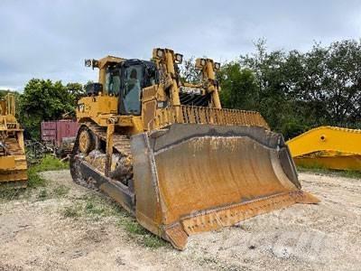 CAT D9T Buldožeri gusjeničari