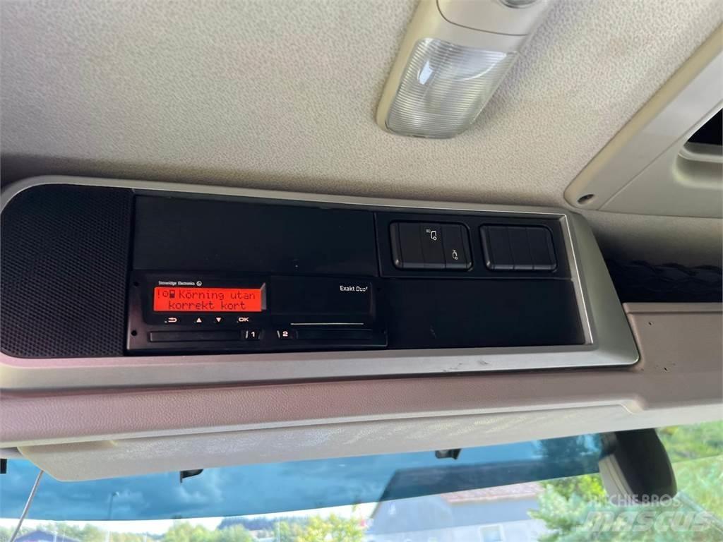 DAF CF530 6x2*4 Demontažnii kamioni za podizanje kabela