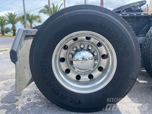 Mack CXU613 Traktorske jedinice