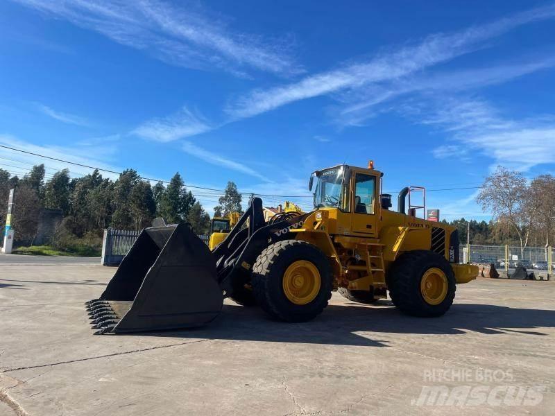 Volvo L 220 E Utovarivači na kotačima