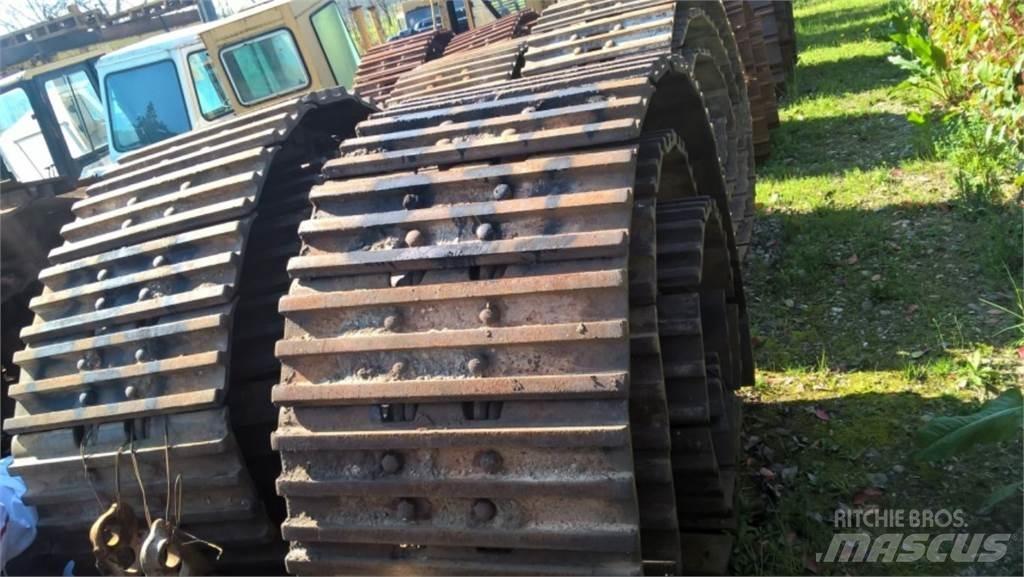 CAT 231D Gusjenice