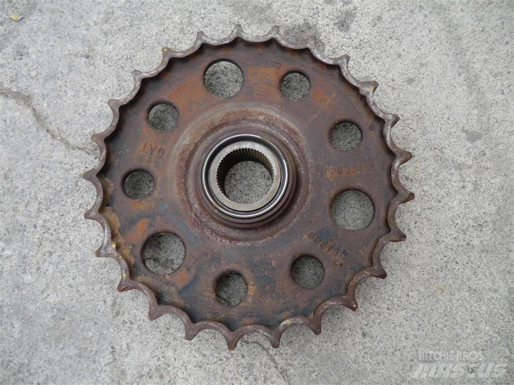 CAT 231D Gusjenice