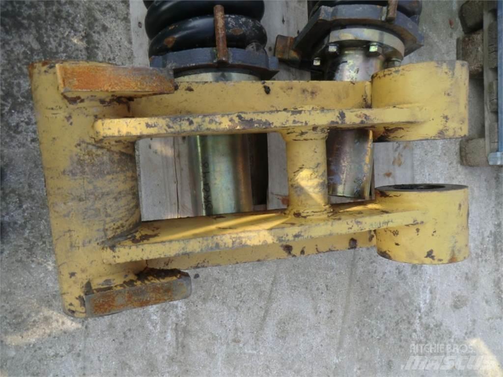 CAT 231D Šasije I ovjese