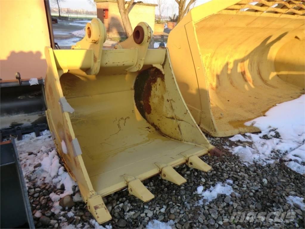 CAT 322D Građevinarstvo – ostalo