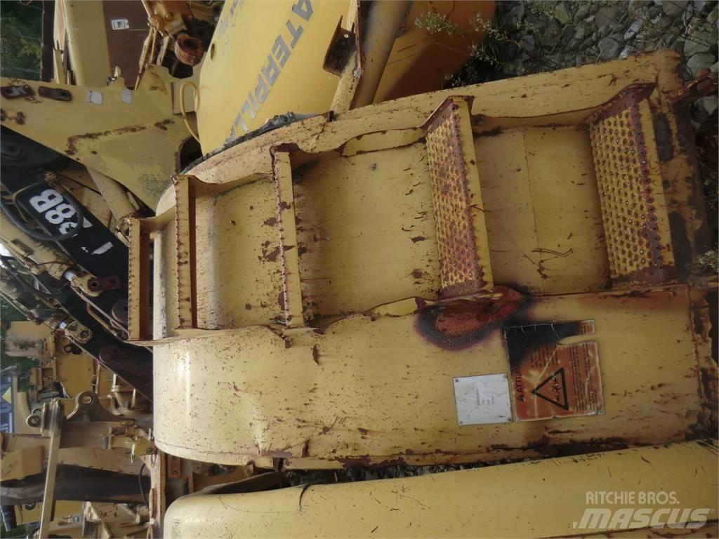 CAT 323D Šasije I ovjese