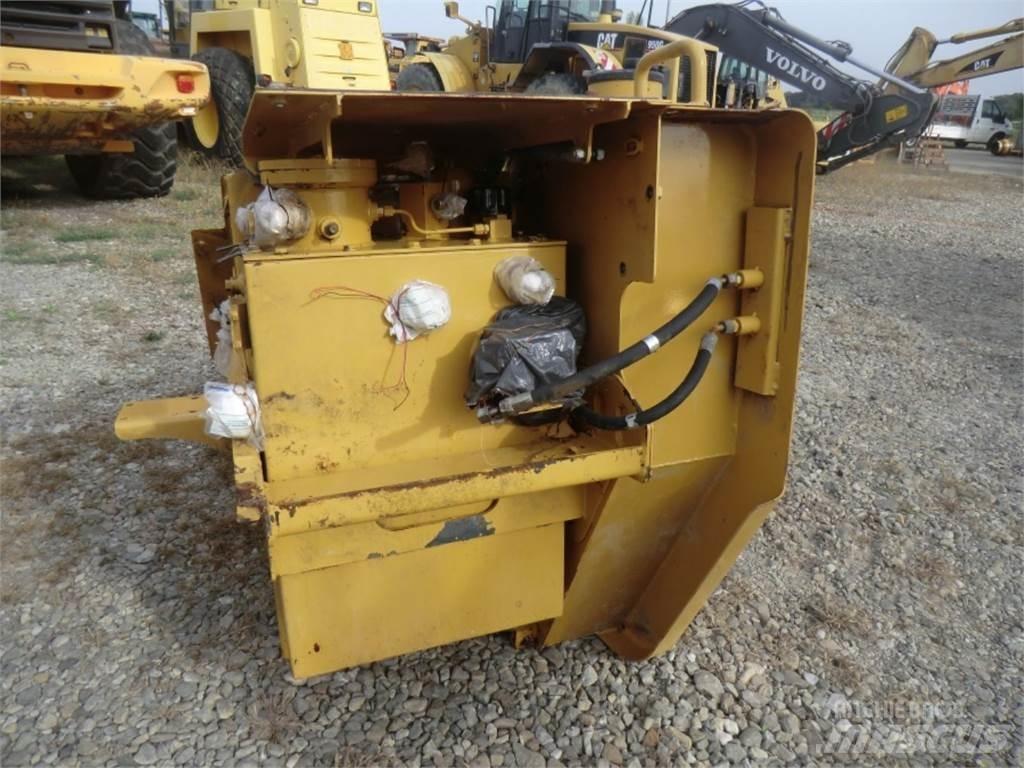 CAT 323D Ostalo