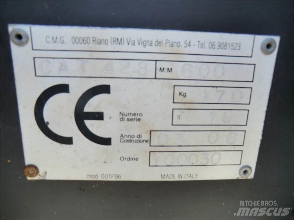 CAT 428 Ostalo