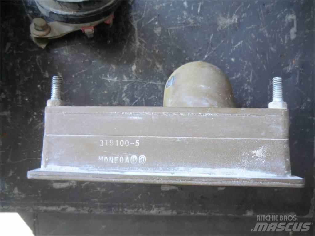 CAT 438C Ostalo