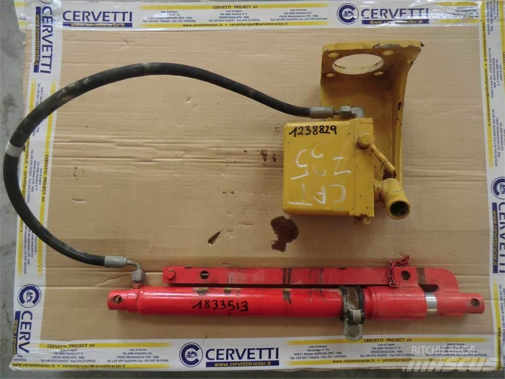 CAT 735 Ostalo