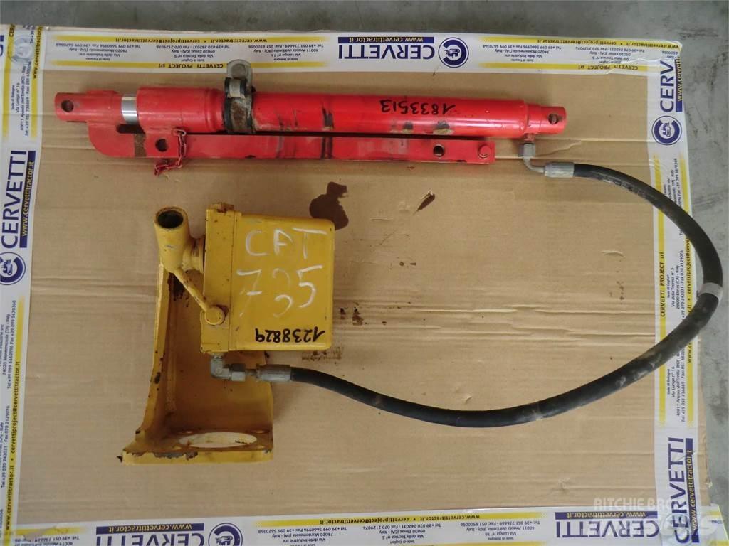 CAT 735 Ostalo
