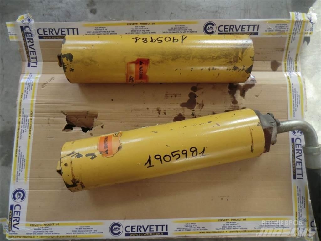 CAT 735 Ostalo