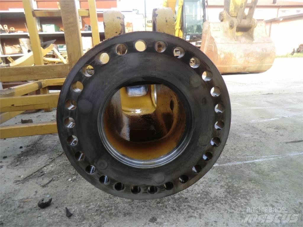 CAT 735 Ostalo