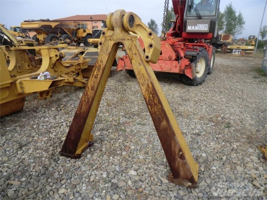 CAT 735 Šasije I ovjese