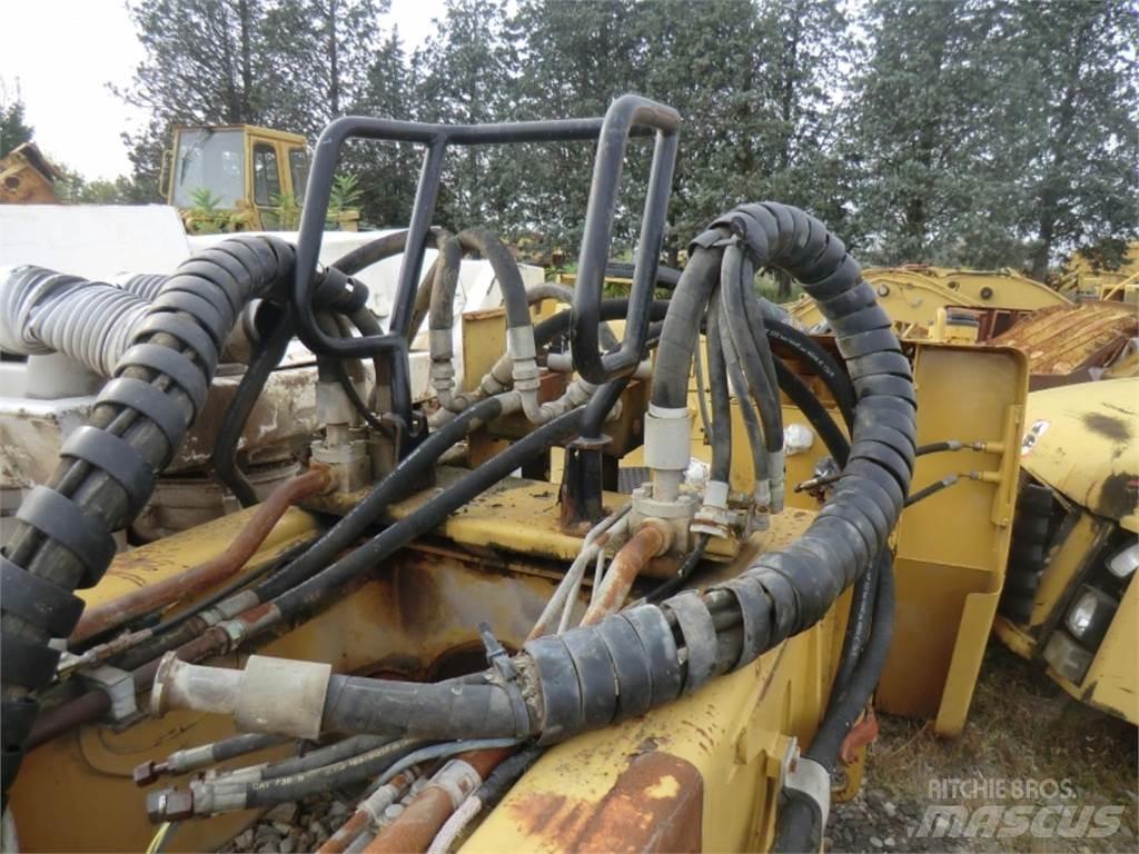 CAT 735 Šasije I ovjese