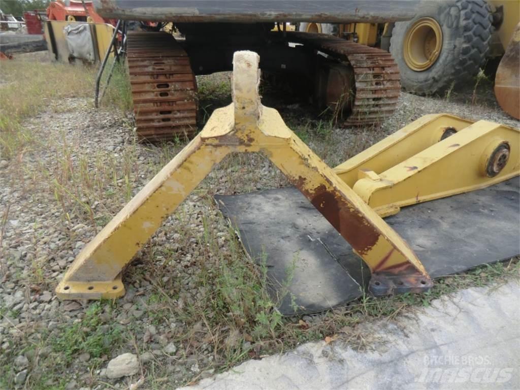 CAT 735 Šasije I ovjese