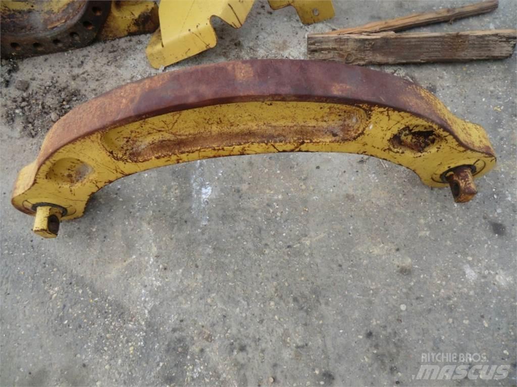 CAT 735 Gusjenice