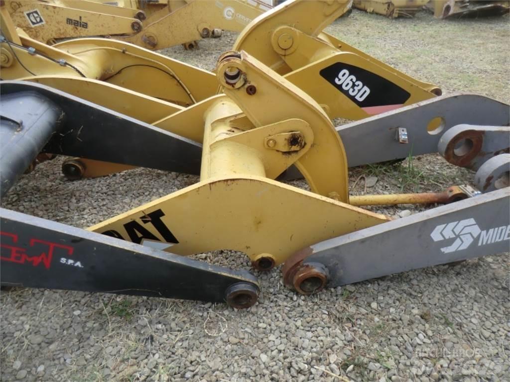 CAT 943 Šasije I ovjese