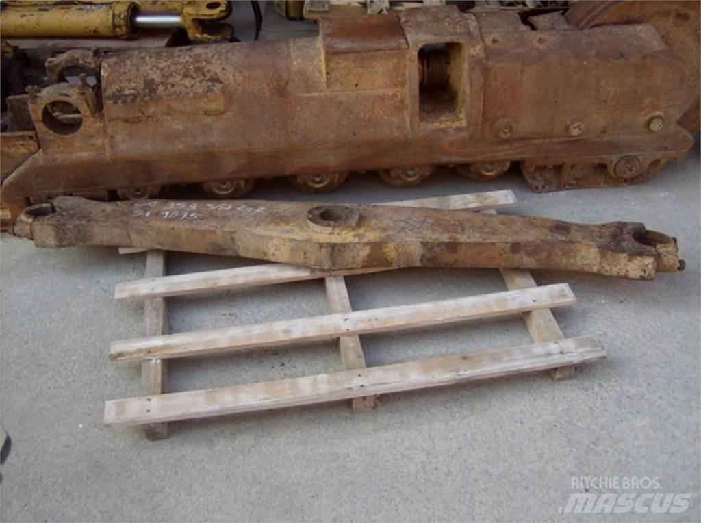 CAT 953 Gusjenice