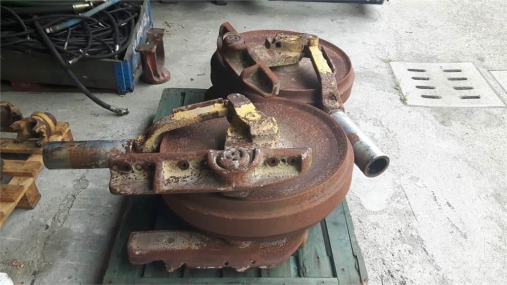 CAT 953C Gusjenice