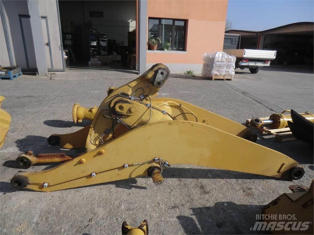 CAT 962H Šasije I ovjese