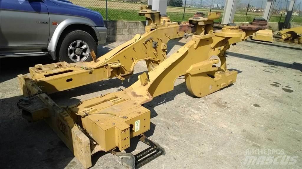 CAT 962H Šasije I ovjese