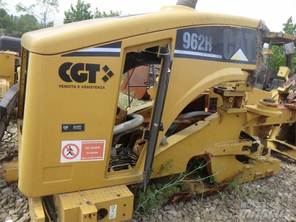 CAT 962H Šasije I ovjese