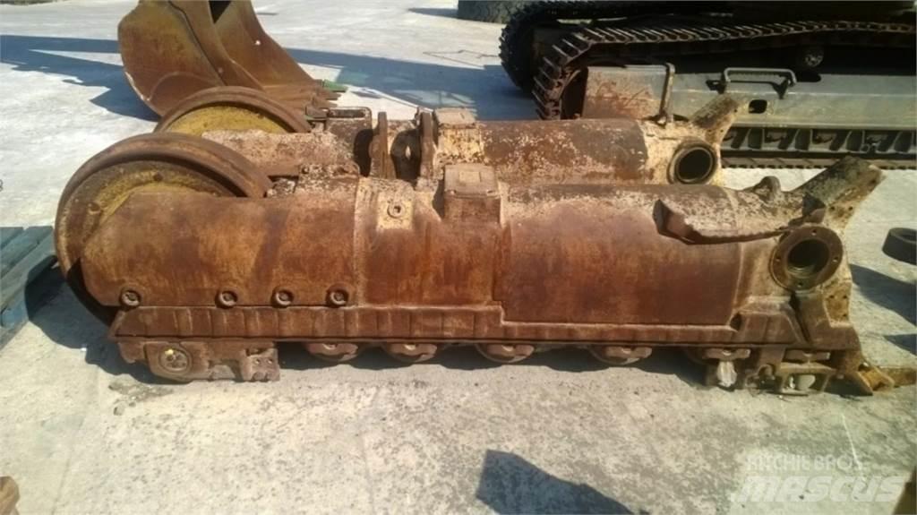 CAT 963C Gusjenice