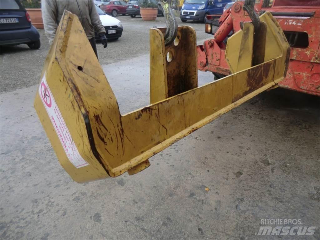 CAT 963D Šasije I ovjese