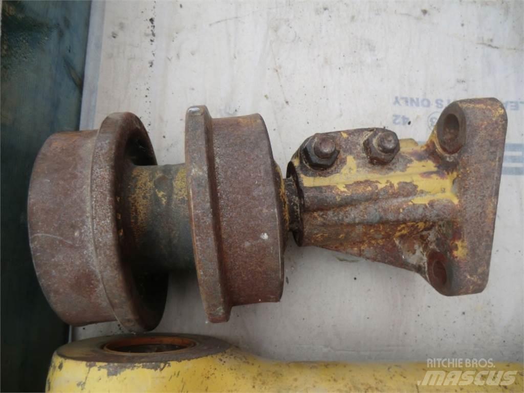 CAT 963D Gusjenice