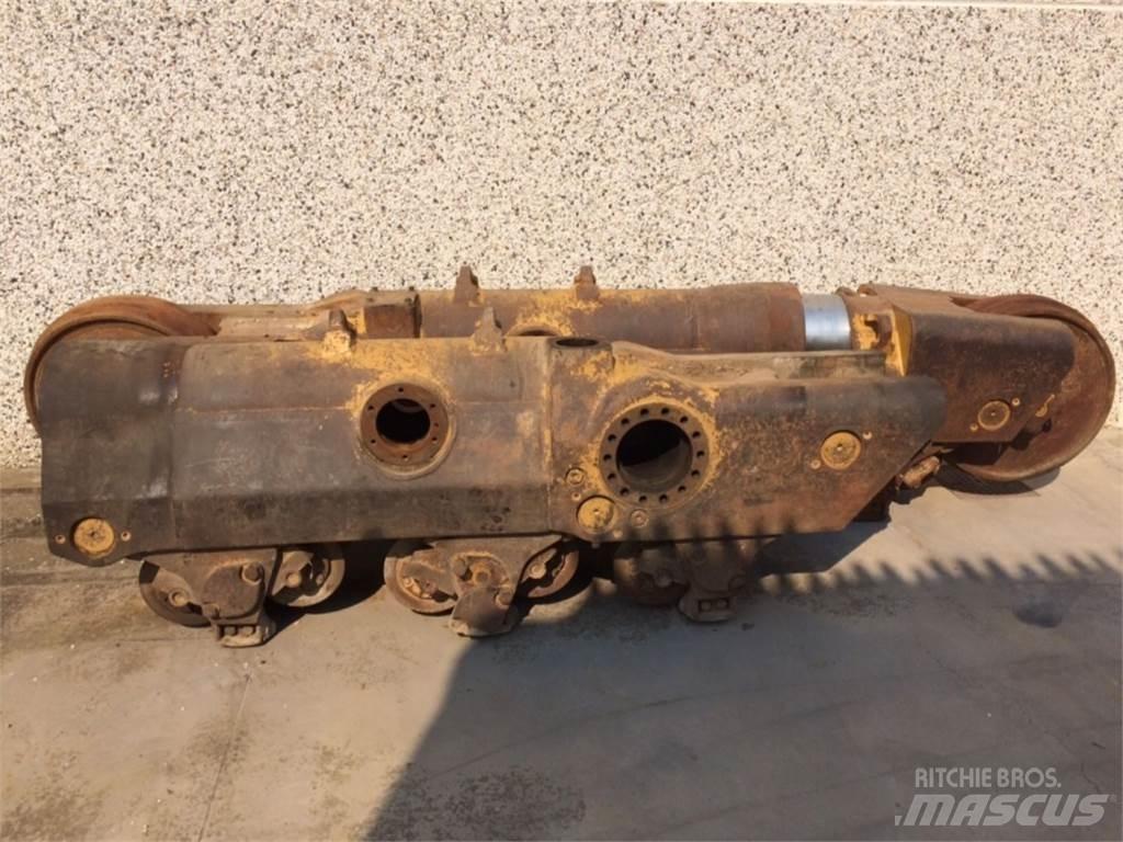 CAT  D8L Gusjenice