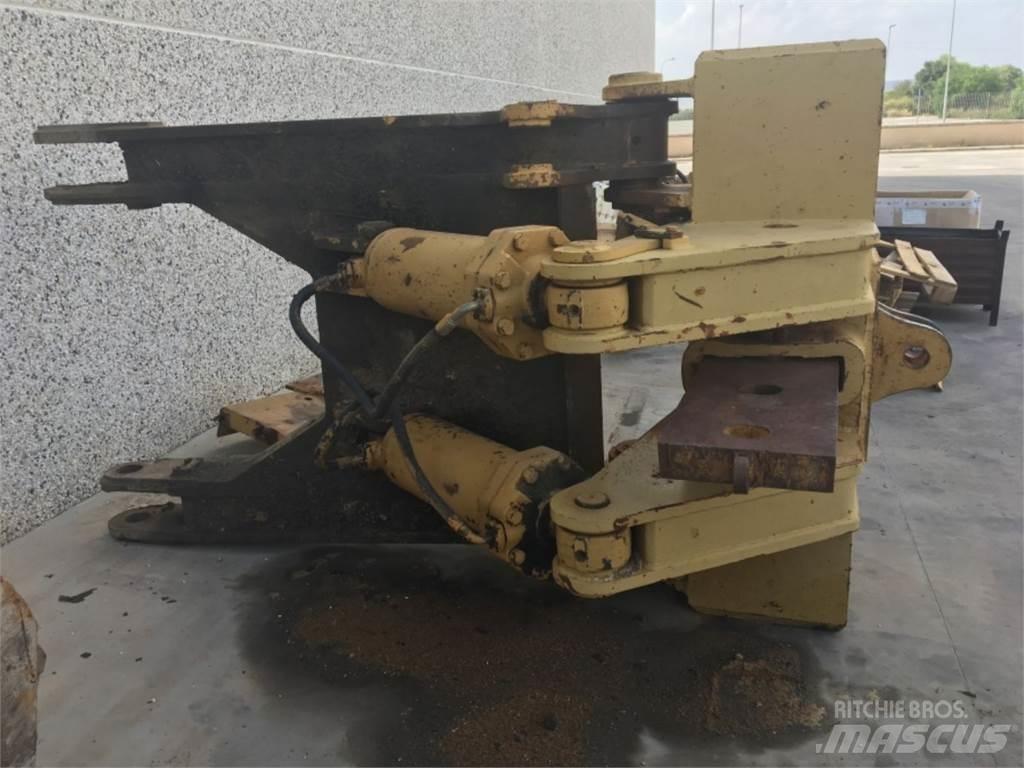 CAT  D8L Ostalo