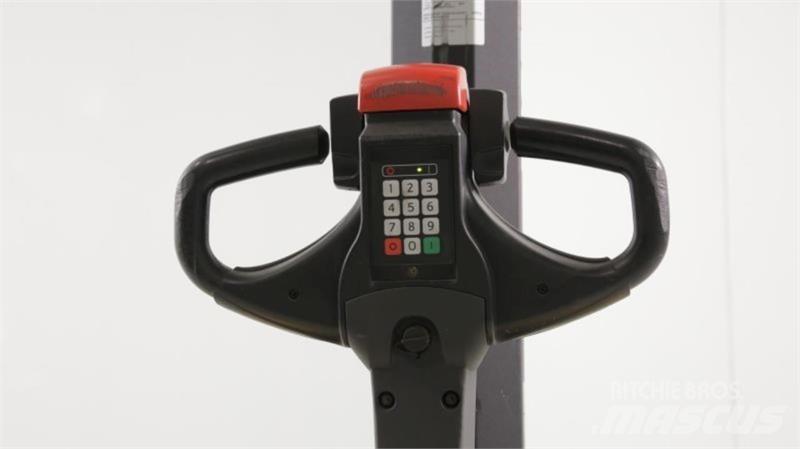 BT SWE080L Samopogonski ručni viličari
