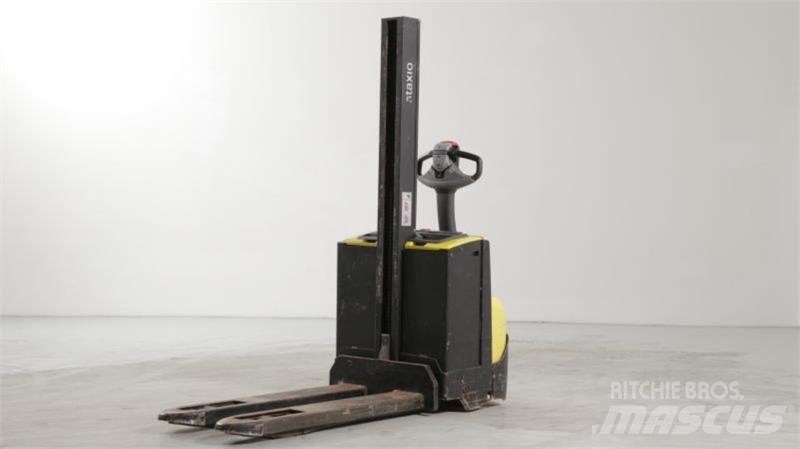 BT SWE080L Samopogonski ručni viličari