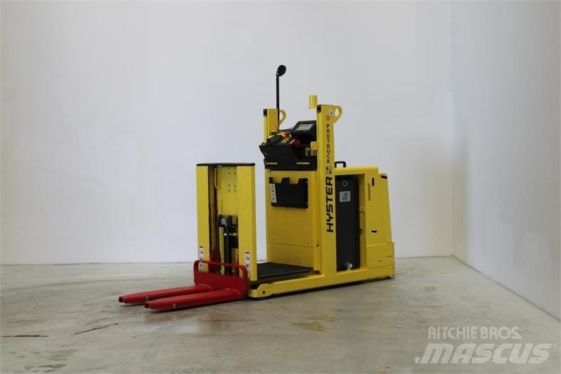 Hyster K1.0L Niskopodizni komisioni viličar