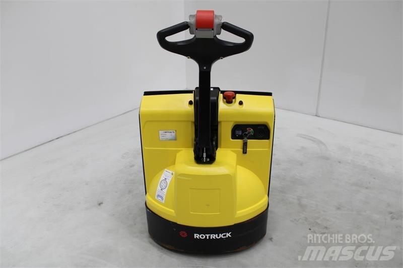 Hyster P1.6 Nisko podizni električni viličar