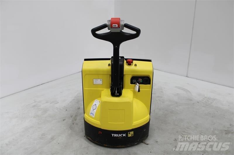 Hyster P1.6 Nisko podizni električni viličar