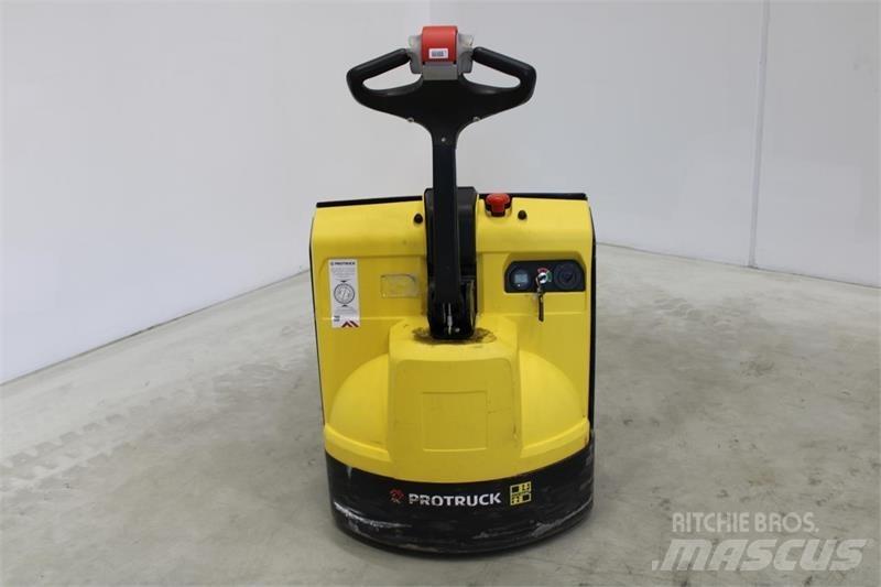 Hyster P1.6 Nisko podizni električni viličar