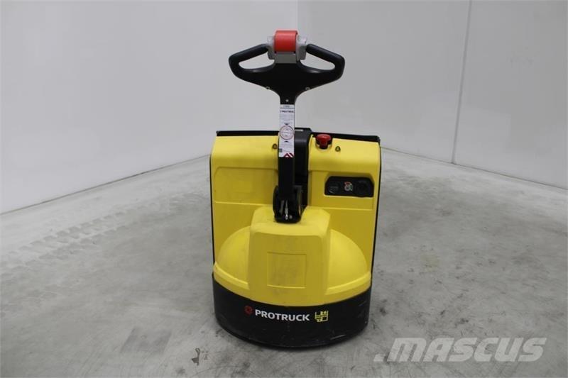 Hyster P1.6 Nisko podizni električni viličar
