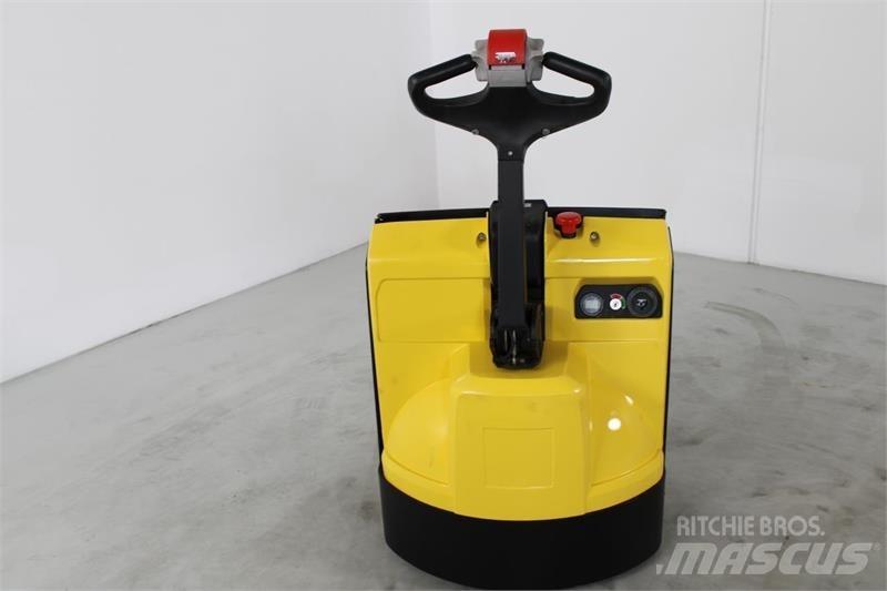 Hyster P1.6 Nisko podizni električni viličar