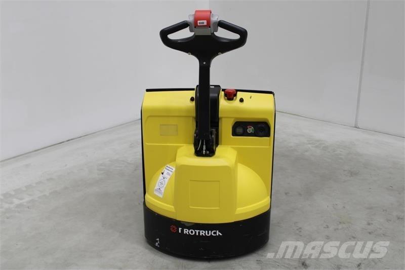 Hyster P1.6 Nisko podizni električni viličar