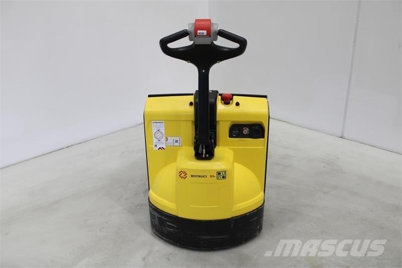 Hyster P1.6 Nisko podizni električni viličar