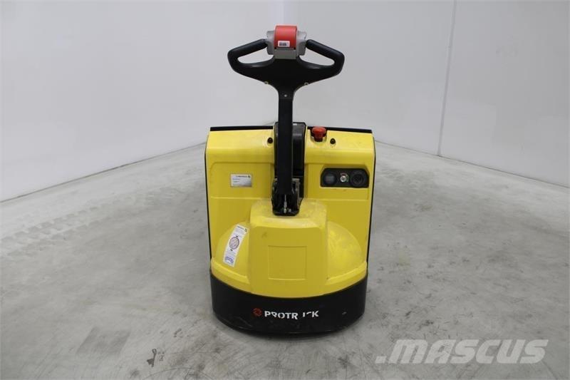 Hyster P1.6 Nisko podizni električni viličar
