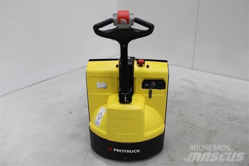 Hyster P1.6 Nisko podizni električni viličar