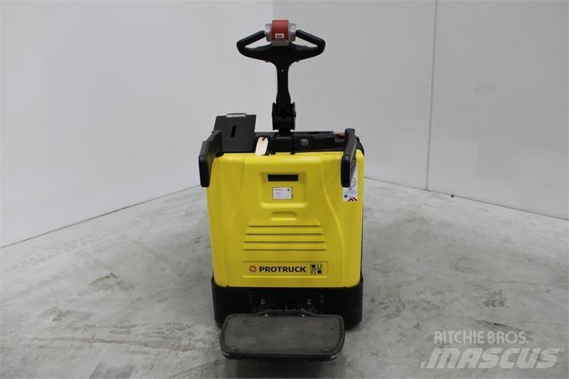 Hyster P2.0S Nisko podizni električni viličar sa platformu