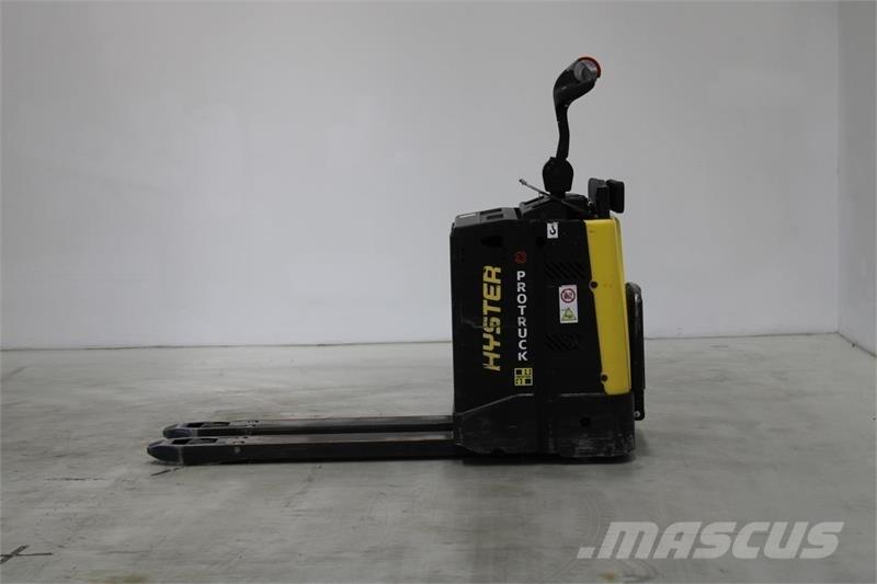 Hyster P2.0S Nisko podizni električni viličar sa platformu