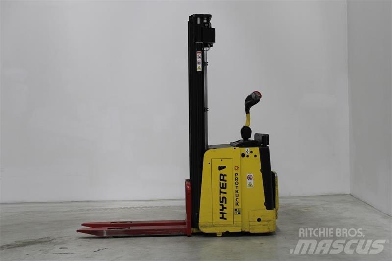 Hyster S1.5S Samopogonski ručni viličari