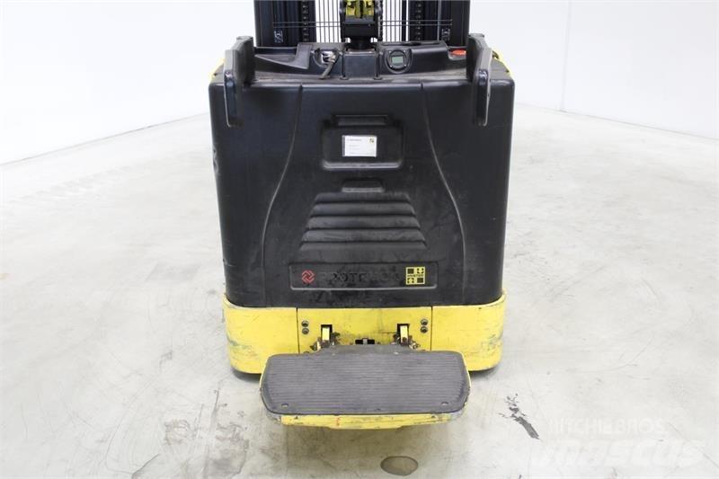 Hyster S1.5S Samopogonski ručni viličari