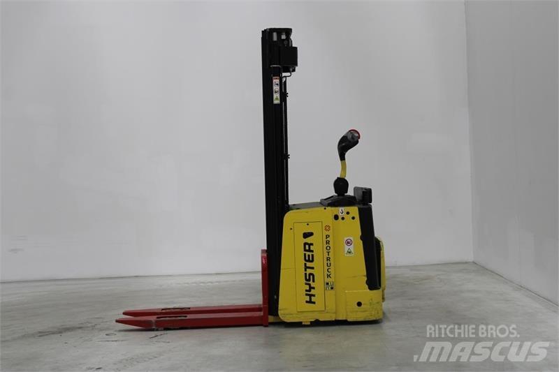 Hyster S1.5S Samopogonski ručni viličari
